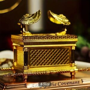 Small Ark of Covenant (11cm x 6cm)